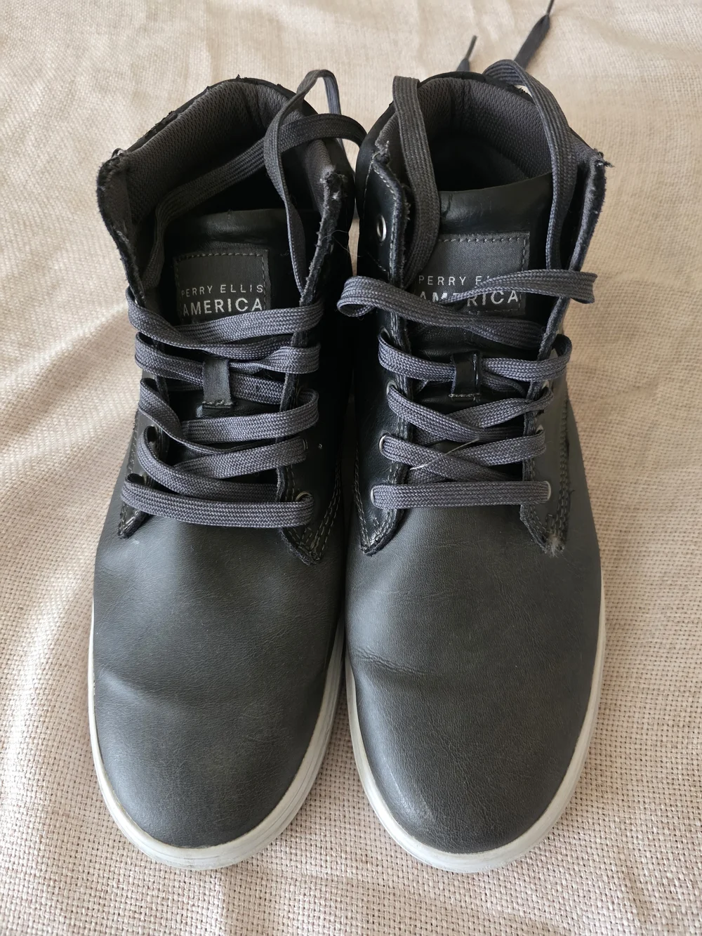 Perry Ellis Men's Black Dark Gray High-Top Sneakers Size 10.5 Preppy Casual Work